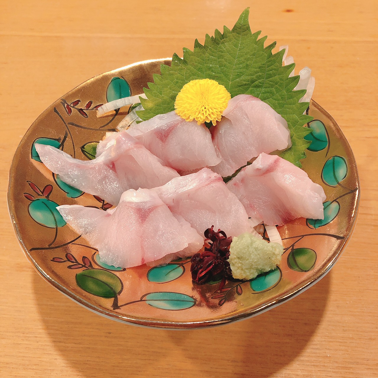 のどぐろ刺身 今が旬 一品料理 加賀料理 金沢グルメの割烹料理店 お品書き 金沢市 人気のコース料理でおもてなし